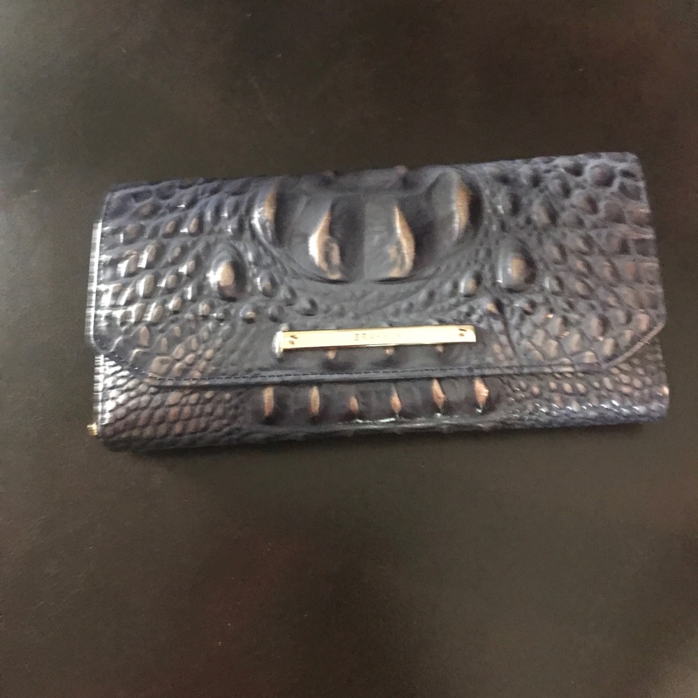 Wallet, never used